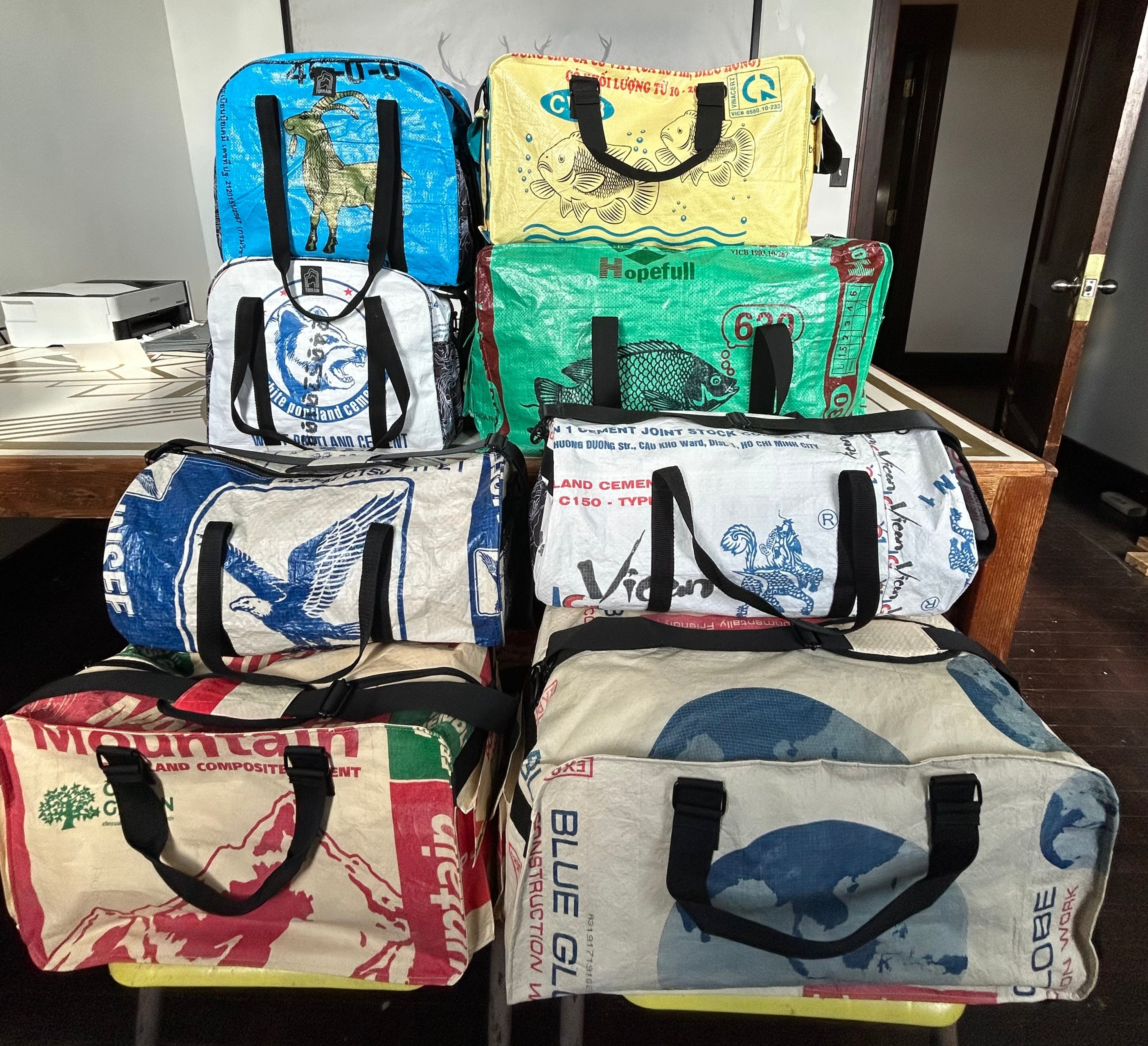 Travel Smart: 5 Duffel Bags You’ll Love for Any Adventure