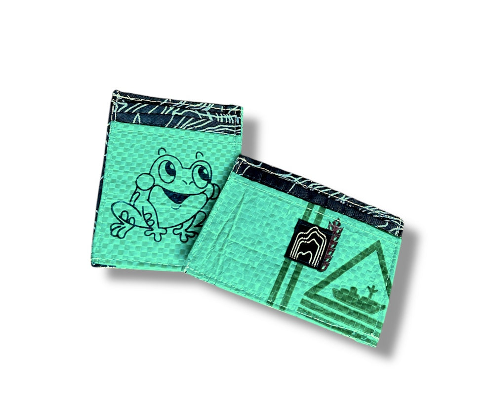 Essential Card Pocket