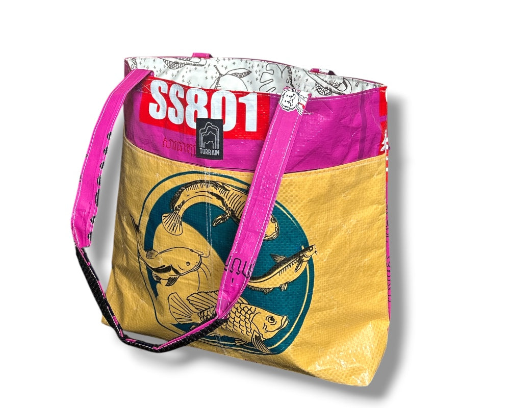 unique diaper bag for eco-conscious moms