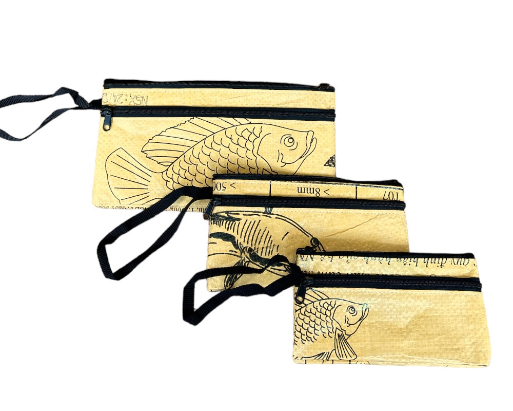 sustainable wristlet pouch